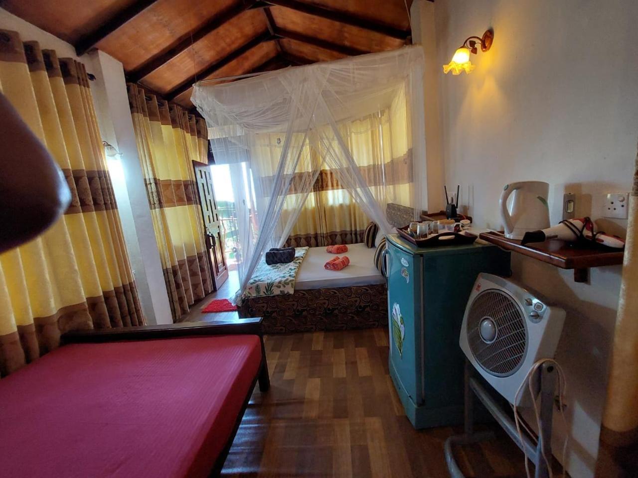 Mid Scenery Home Stay Елла Екстер'єр фото